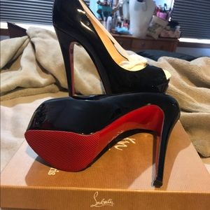 Christian louboutin Highness size 39.5